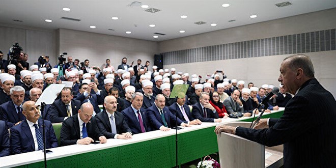 Erdoğan'dan Bosna Hersek'te FETÖ uyarısı