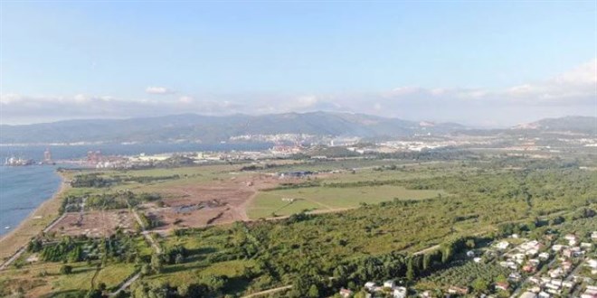 Sanayi arsalar� ya rant��lar�n elinde ya da at�l durumda