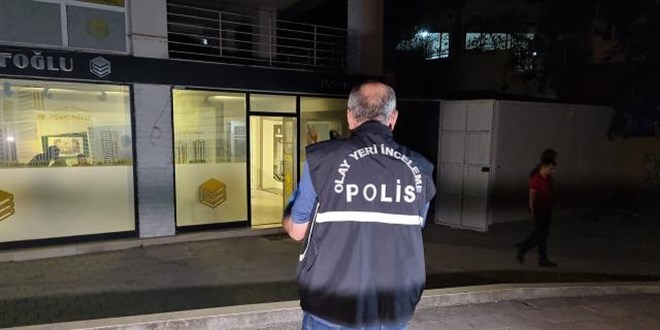 İş yerine ziyaretine gelen arkadaşını öldüren zanlı yakalandı