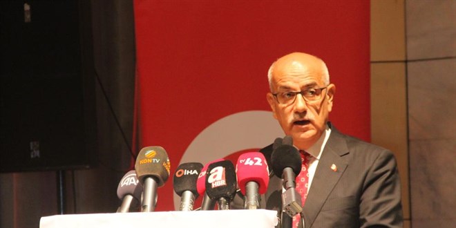 Bakan Kirişci: Ayçiçeğin alım fiyatlarını 12 TL üzerinden devam ettireceğiz