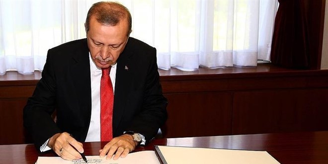 Cumhurbakan Erdoan 17 niversiteye rektr atad