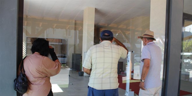 Milyonluk vurgun! Ellerinde sözleşme ile ortada kaldılar