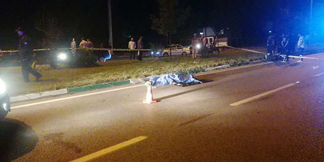 Anne-oğula çarparak ölümüne yol açtılar, aracı yakıp kayıplara karıştılar