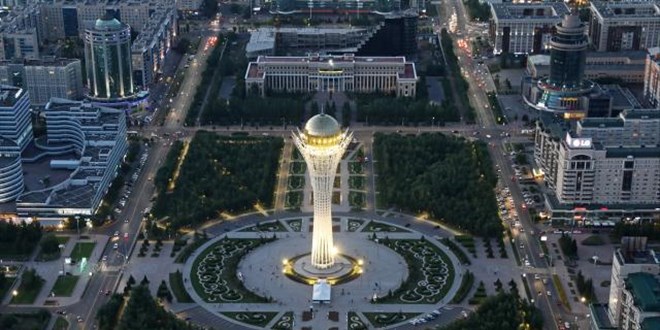 Kazakistan'n bakentinin ad yeniden Astana oldu