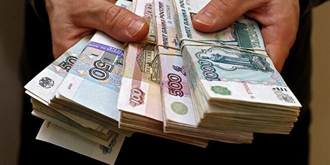 Ticarette ruble karar mevcut  kontratlar da kapsayabilir