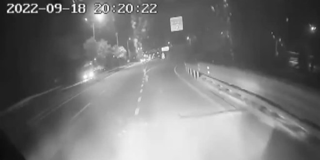 Düzce'de belediyeye ait minibüse ateş eden 2 kişiden 1'i tutuklandı