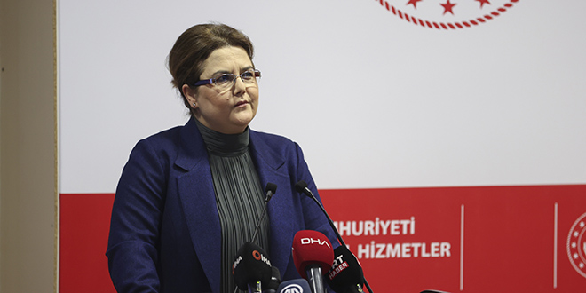 Bakan Yan�k'tan K�l��daro�lu'na: Vaat olarak a��klad���n�z hizmetleri biz zaten yap�yoruz