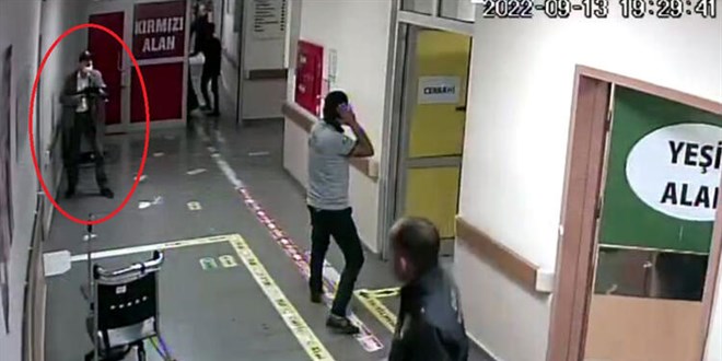 Otomobilde yaraladığı çocukla babasını, acil serviste de vurmaya çalıştı