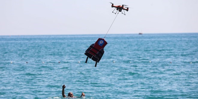 Türkiye'de bir ilk: Dronelu cankurtaran ile müdahale süresi kısalıyor