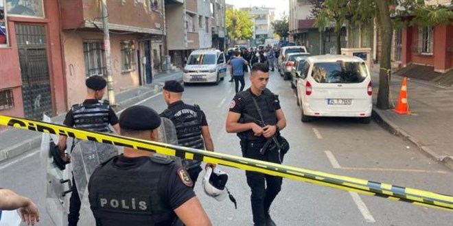 Bağcılar'da annesini öldürüp evi yakan zanlı yakalandı