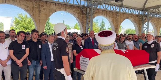 54 yaşındaki polis memuru kalp krizinden vefat etti