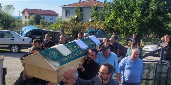 Ilgaz Dağı'na tırmanırken fenalaşan öğretmen hayatını kaybetti