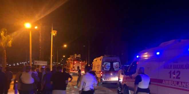 Mersin'de polisevine terör saldırısı, 1 polisimiz şehit düştü