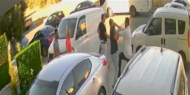 Evden çıkarılan kiracıdan avukata bıçaklı saldırı