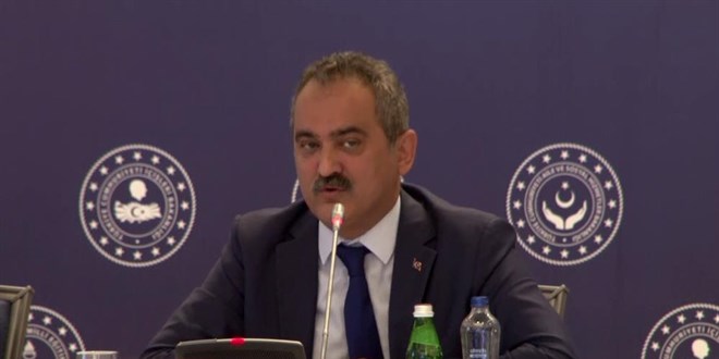 Bakan Özer: Hedefimiz yıl sonuna kadar 1 milyon aileye ulaşmak