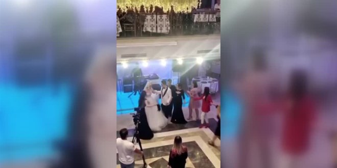 Düğünde çıkan istek şarkı kavgasında gelin ile bazı davetliler darbedildi