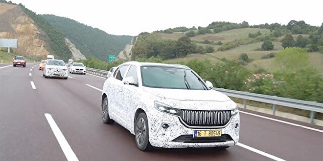Togg otoyolda: Osmangazi'den geçerek yol testi yaptılar