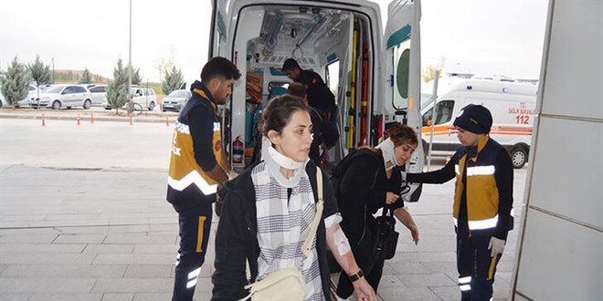 Öğretmenler okul dönüşü kaza yaptı: 3 yaralı