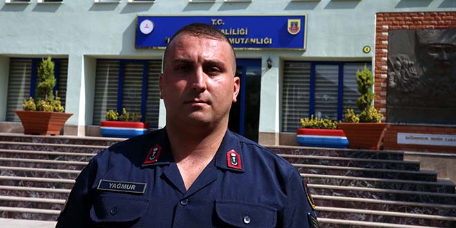 Kışlada asker çayırda pehlivan