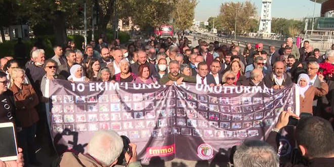 Ankara Garı saldırısında hayatını kaybedenler anıldı