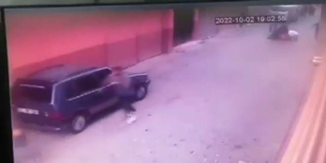 Adana'da silahla vurulması kameraya yansıyan kişi hayatını kaybetti