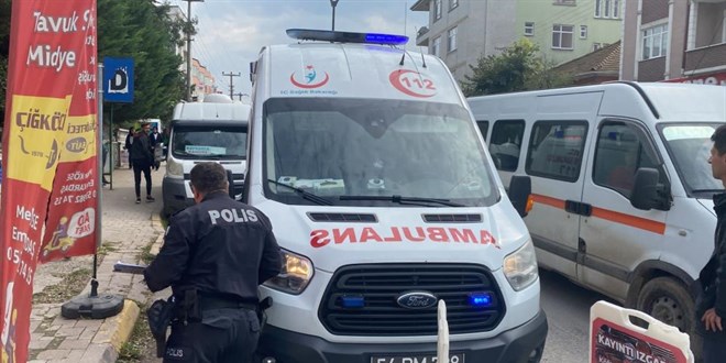 Cuma namazı için gittiği caminin tuvaletinde hareketsiz bulundu