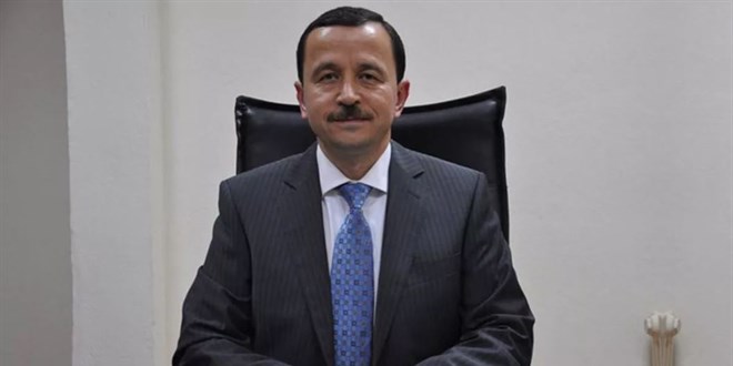 Karamollaoğlu'na sürpriz rakip! Adaylığını ilan etti