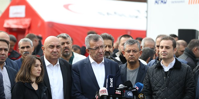 CHP heyeti patlamanın yaşandığı Amasra'daki madende incelemelerde bulundu