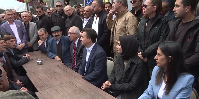 DEVA Partisi Genel Bakan Babacan, Erzurum'da partililerle bulutu