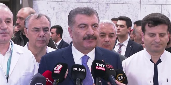 Bakan Koca: 6 hastamızın 5'i durumları ciddi