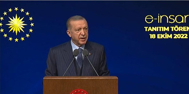 Erdoğan: Yaz stajı ücretini asgari ücret seviyesine yükseltiyoruz
