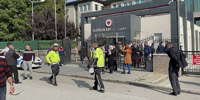 Duruşma sonrası tartıştığı kişiyi öldüren zanlı tutuklandı