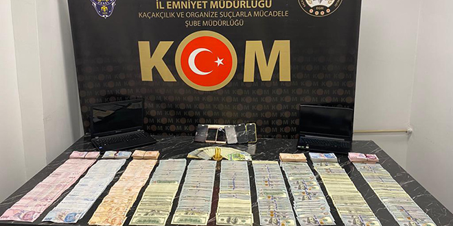 Kütahya merkezli FETÖ operasyonunda 13 zanlı tutuklandı