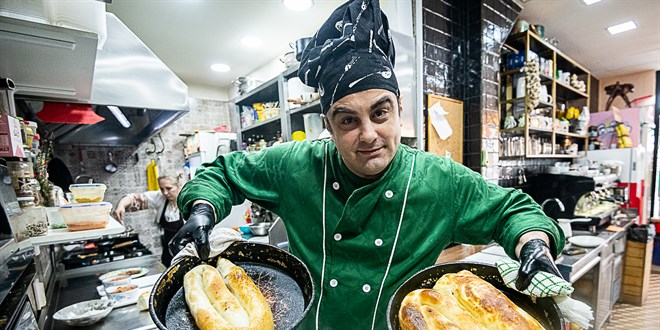 Balkanlar bunu tart���yor: B�rek etli mi olur etsiz mi?