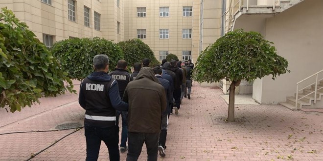 Malatya'da FETÖ'ye yönelik Gazi Turgut Aslan Operasyonu'nda 6 zanlı tutuklandı