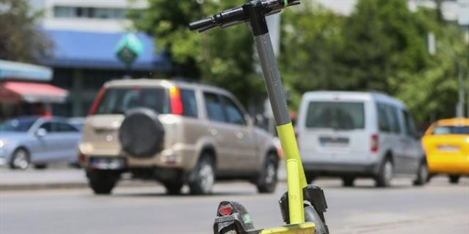 Antalya'da scooter kazası: 2 kişi hayatını kaybetti