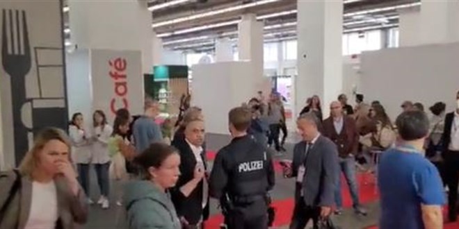 FETÖ'cü Karakoyun'un müdahale ettiği gazeteciden suç duyurusu