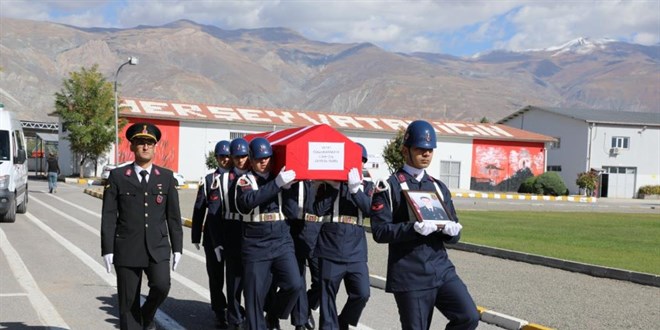 Karakolda kazara kendini vuran uzman çavuş, hayatını kaybetti