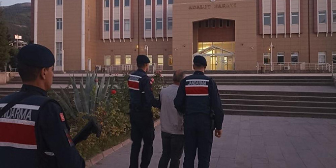 FETÖ firarisi jandarma uygulamasında yakalandı