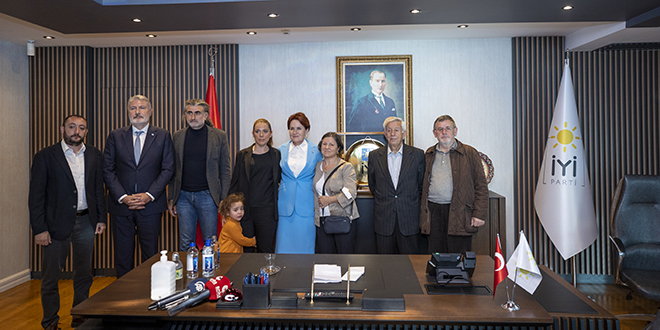 Akşener, 'Gezi davası'nda yargılananların aileleriyle görüştü