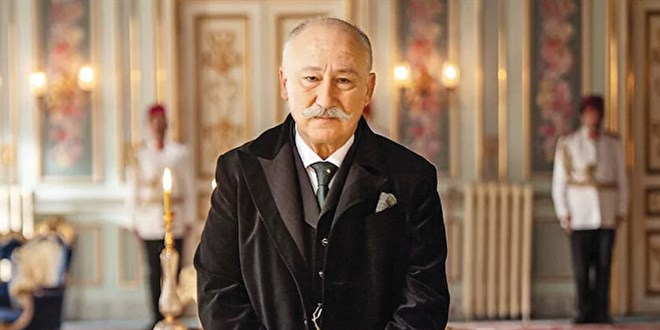 Binlerce lanetle oynad�m: Altan Erkekli yasak��lara isyan etti