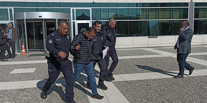 13 öğrencinin bulunduğu dolmuşu kurşunlamıştı, ilk mahkemede tutuklandı