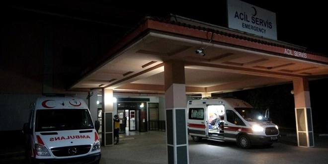 Yedikleri tavuktan zehirlenen 7 kişilik aile hastanelik oldu