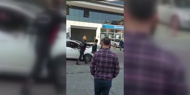 İstanbul'da para nakil aracını soymaya çalışan 4 zanlı yakalandı