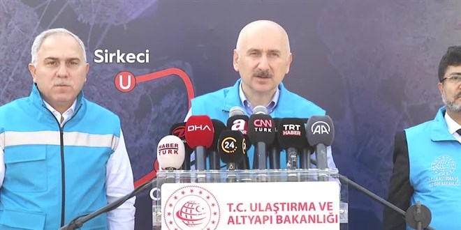Kazlıçeşme-Sirkeci Raylı Sistem Projesi'nde ilk ray kaynağı yapıldı