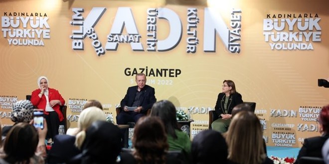 Erdoğan: Aile kavramını anayasal zemine oturtmak istiyoruz