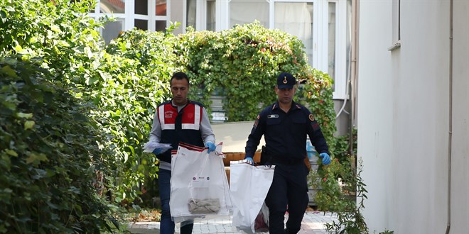 Apartmanın 5. katından poşet içerisinde yeni doğan bebek atıldı
