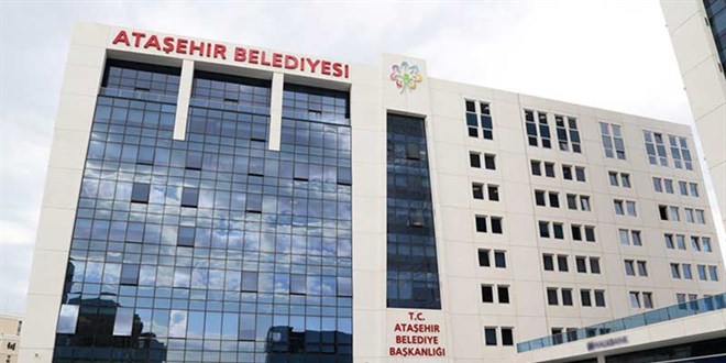 Rüşvet iddiaları için Belediye inceleme başlattı, görevine son verdi