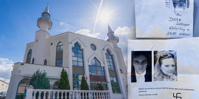 Almanya'da rklk: Bir camiye tehdit mektubu gnderildi