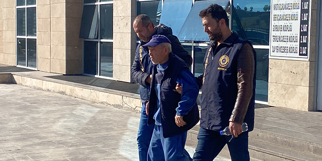 82 yaşındaki eşi tarafından bıçaklanan 80 yaşındaki kadın öldü